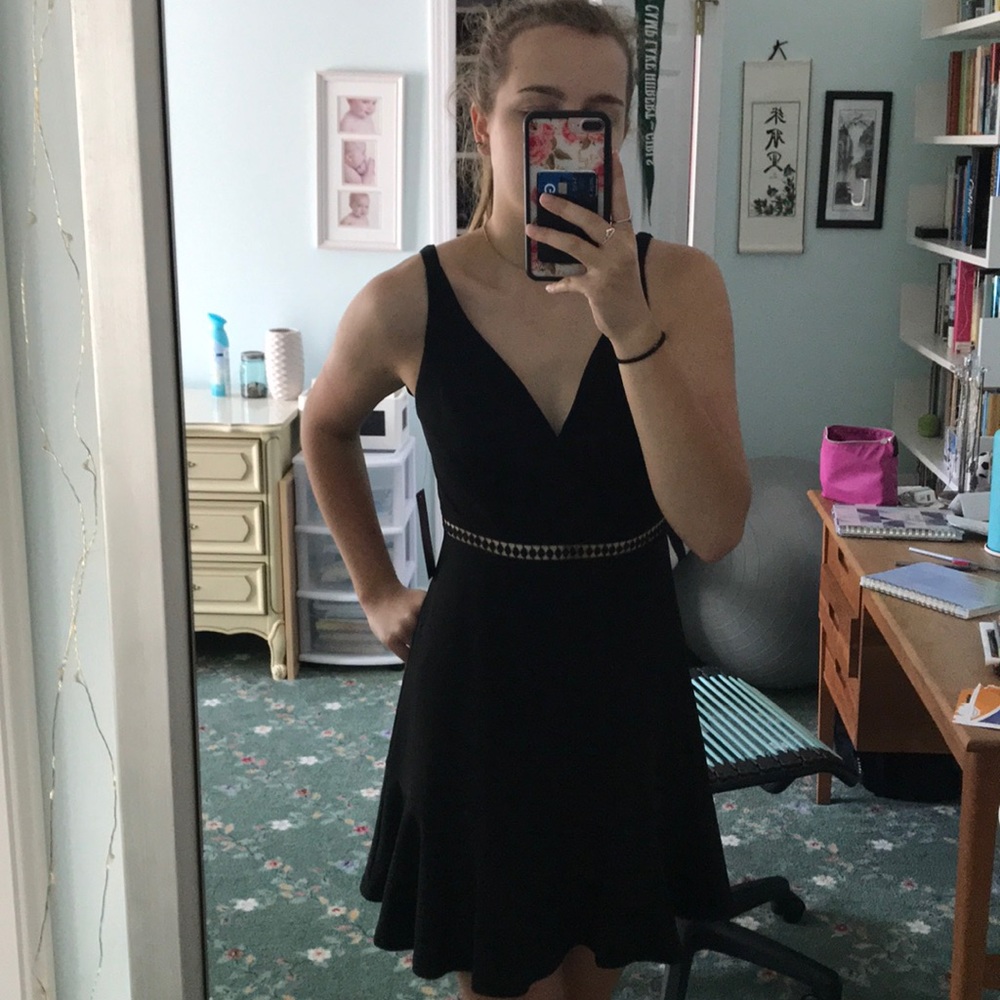 Black Lulus Skater Dress (BRAND NEW)